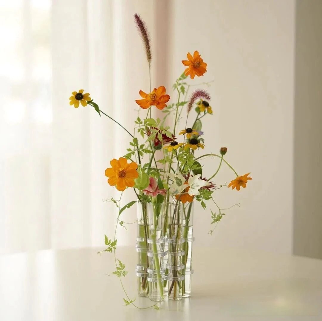 Vase à charnière