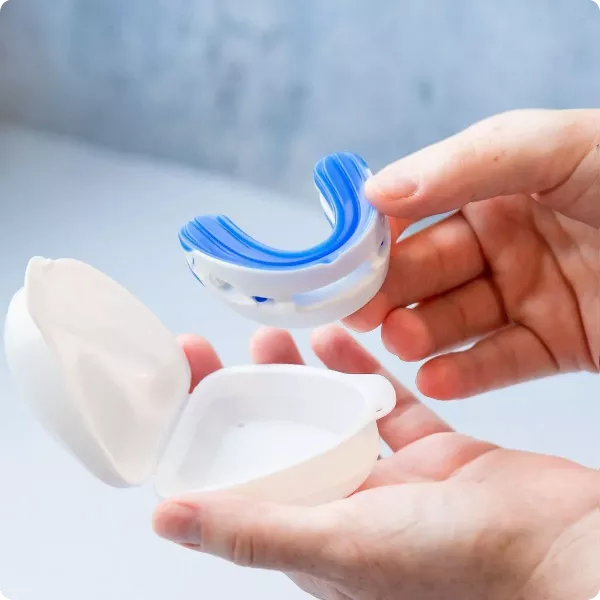 Embout buccal anti-ronflement